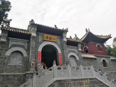 少林寺景区旅游攻略？少林寺景区旅游攻略图？