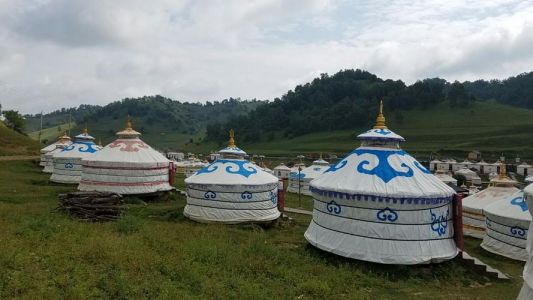 关山草原住宿攻略，关山草原旅游