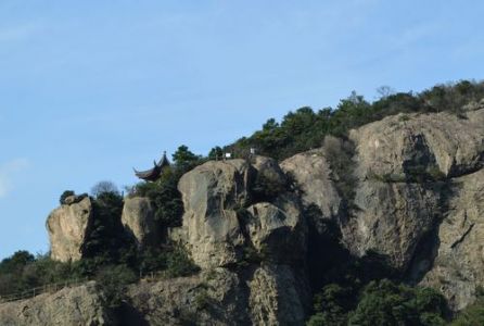 宁波九峰山风景区，宁波九峰山风景区在哪里啊