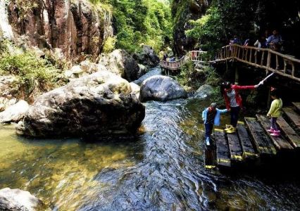 广州周边旅游攻略？广州周边旅游攻略景点必去的地方？