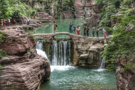 到河南旅游怎么玩，到河南旅游怎么玩比较好？